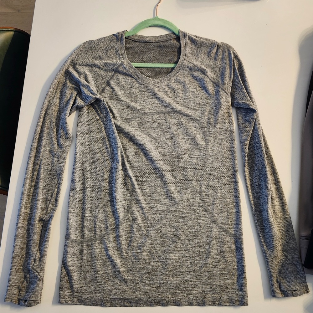 Gray Swiftly Tech Long Sleeve Athletic Top size 8